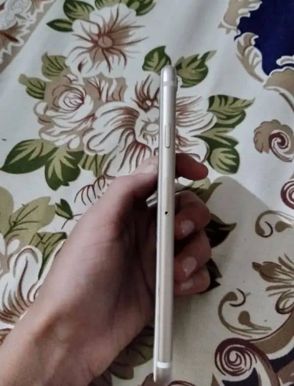 Apple iphone 6 10/9.2 condition mein ha 2