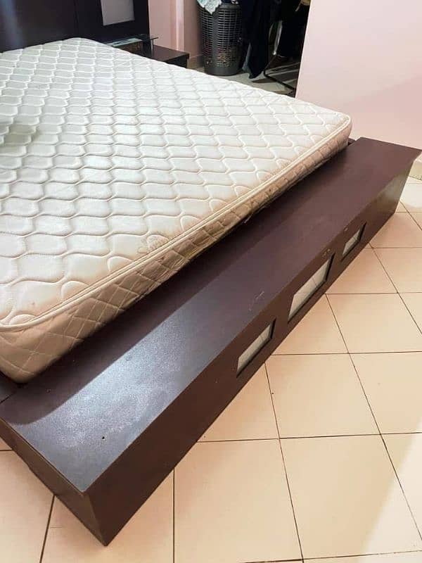 Bed king size with mattress 1