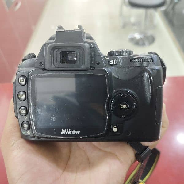 NIKON D40X DSLR CAMERA IN MINT CONDITION 3