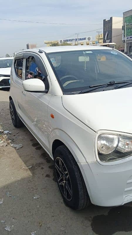 Suzuki Alto 2020 10