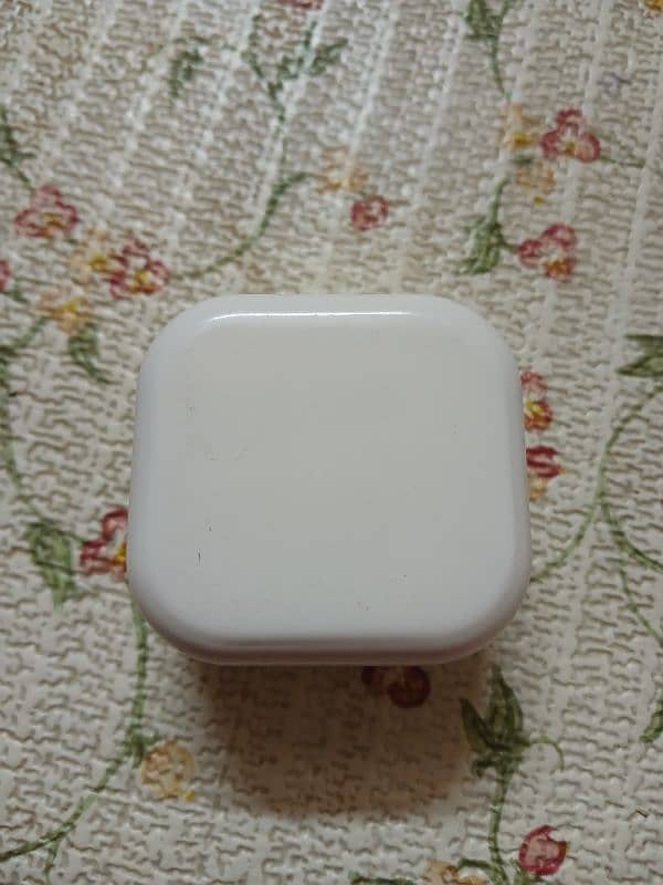 genuine 20W apple adapter 4