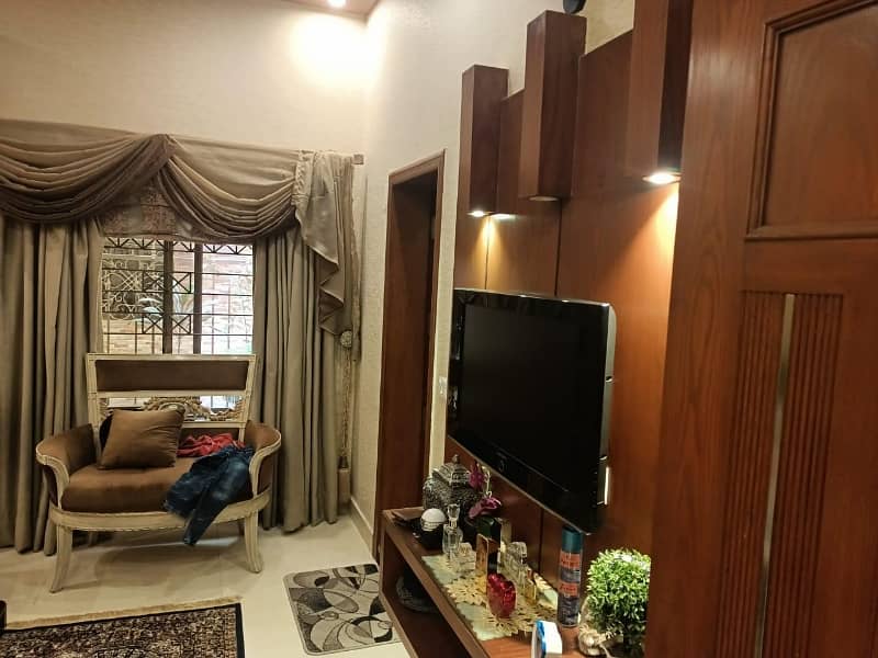 Gorgeous Prime Location 12 Marla House For sale Available In Gulberg 3 18