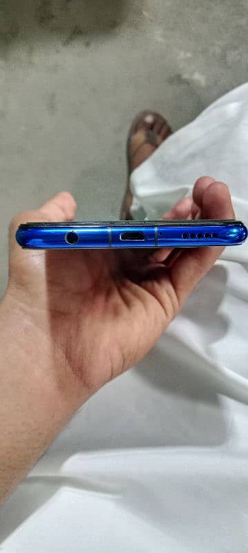 Huawei nova3i 6/128Gb 3