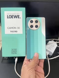 Tecno Camon 30