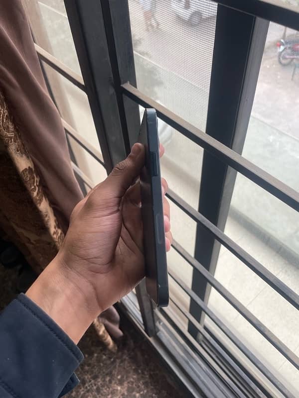 iphone 12 pro pta approved 128gb 89BH 3