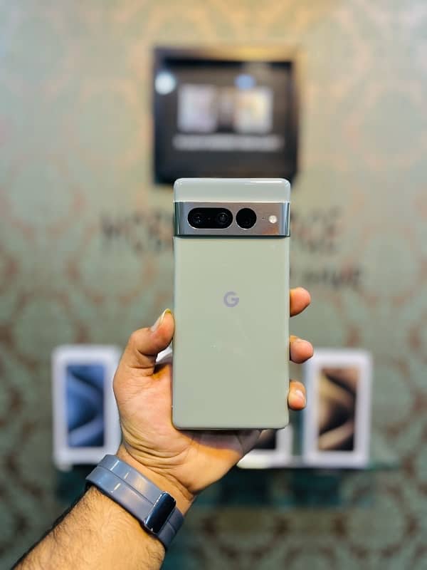 Google Pixel 7 pro 12/256GB PTA 0