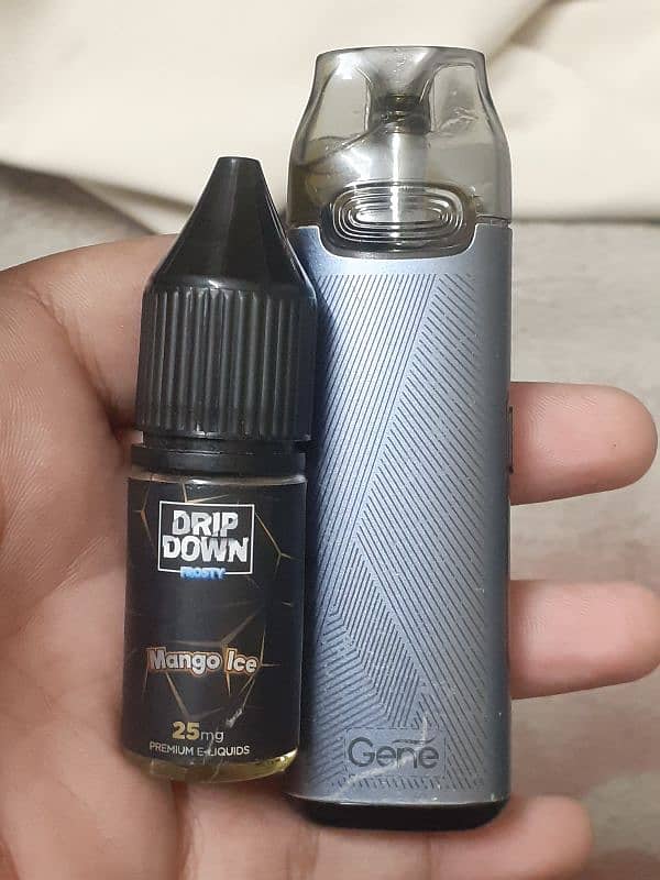 voopoo vthru Pro 25w kit + drip down frosty mango iced flavour 25mg/ml 0