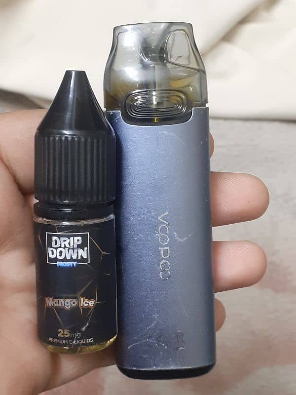 voopoo vthru Pro 25w kit + drip down frosty mango iced flavour 25mg/ml 1