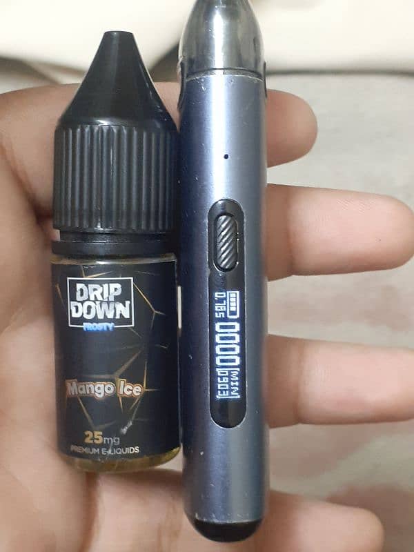 voopoo vthru Pro 25w kit + drip down frosty mango iced flavour 25mg/ml 2