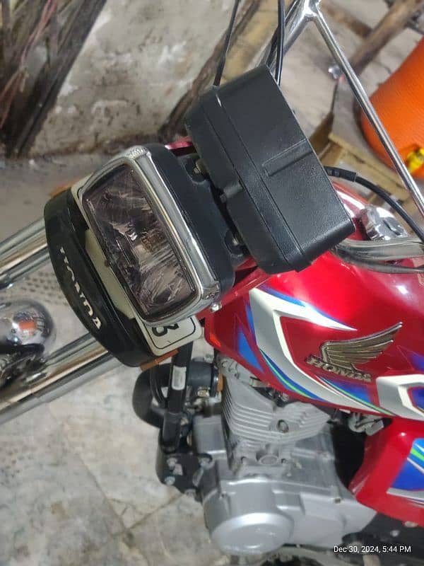 Honda 125 2022 model total geniune 4