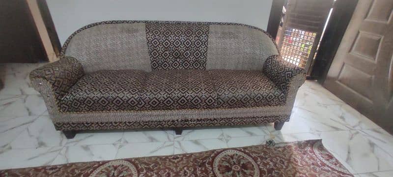 5 seater Sofa 3