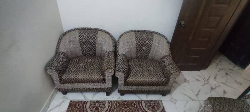 5 seater Sofa 4