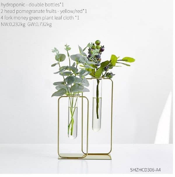 Golden metal vase -stunning 1 piece for home decor 1