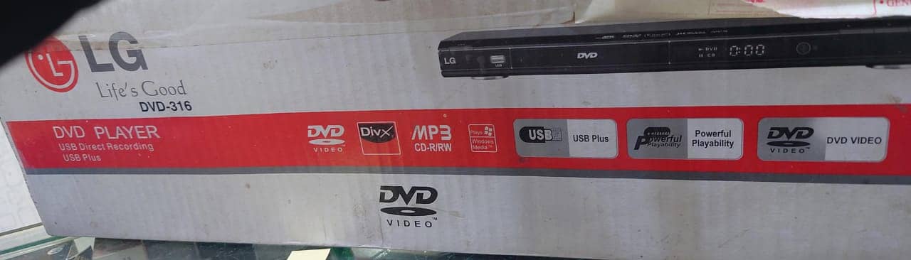 LG  DVD player 2