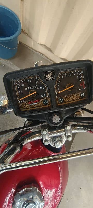 HONDA 125 Self start 3