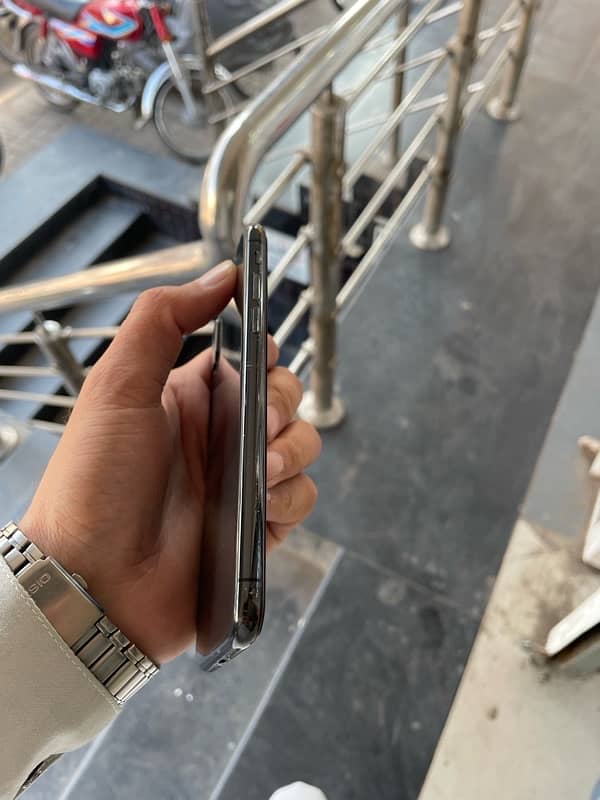 iPhone X PTA 256 2