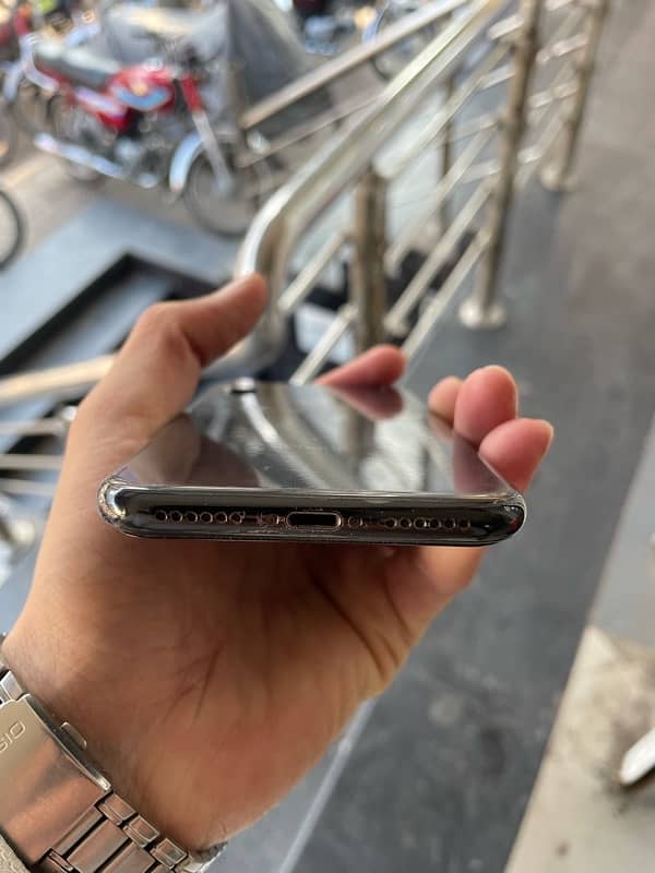 iPhone X PTA 256 4