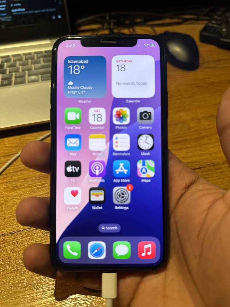 iphone 11 pro 256 GB PTA Approved 3