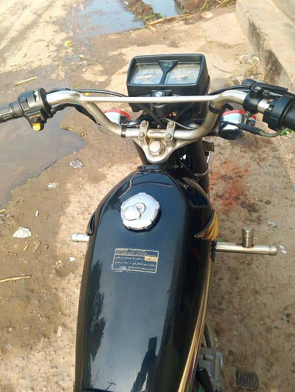 Honda cg125 2006 6