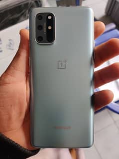 one plus 8t        only WhatsApp 03159770087