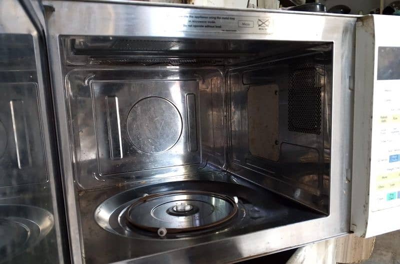 LG combi microwave 03178861691 2