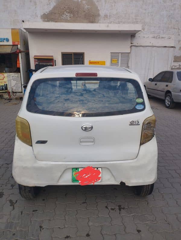 Daihatsu Mira 2014 3