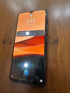 VIVO V21