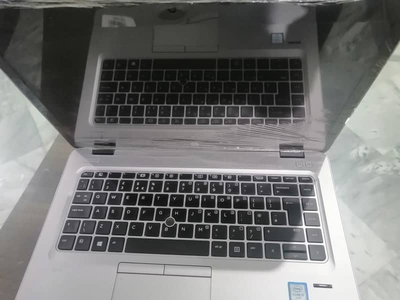 HP EliteBook 840 G3 - Core i5 6th Gen, 8GB RAM, 256GB SSD 3