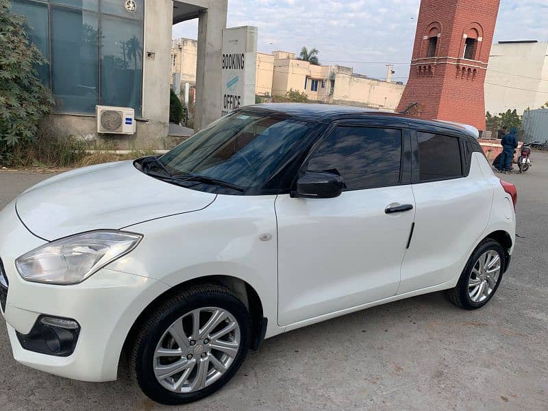 Suzuki Swift 2022 3