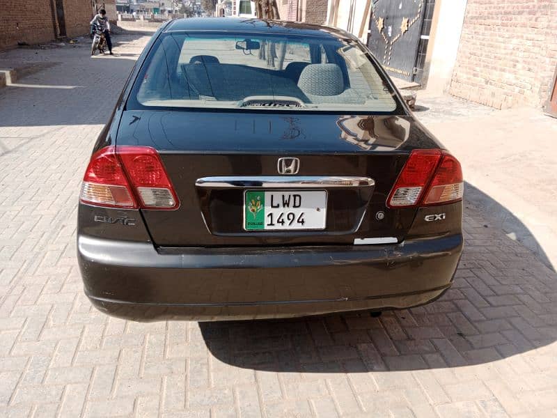 Honda Civic EXi 2005 4