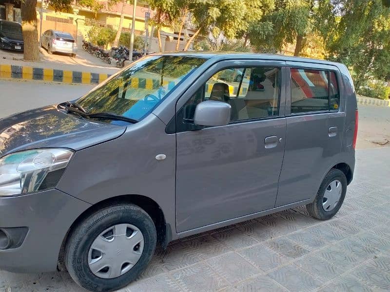 Suzuki Wagon R 2017 5