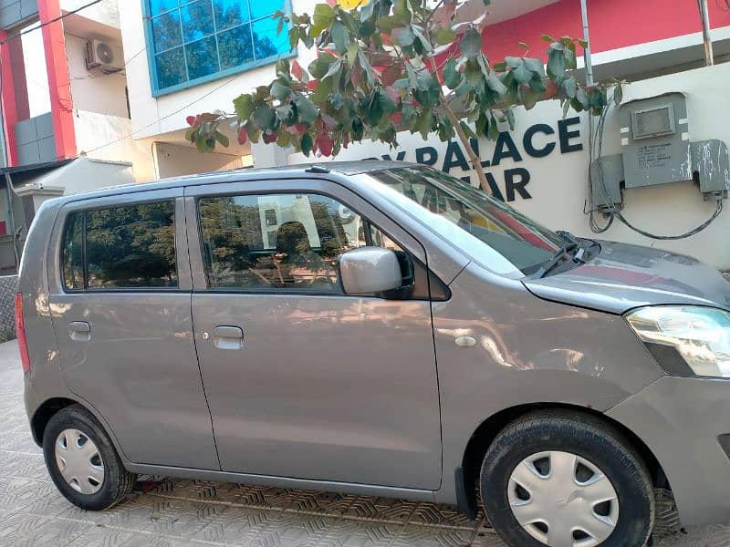 Suzuki Wagon R 2017 8