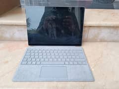 Surface Book Pro 4 (Microsoft)