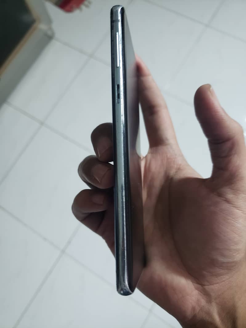 Samsung S10 with box, 8gb 128gb, Non PTA 4