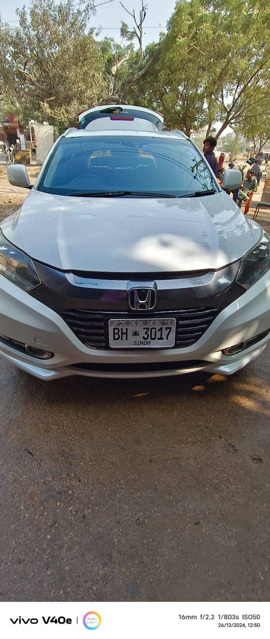 Honda Vezel  Hybrid Z 2014 1