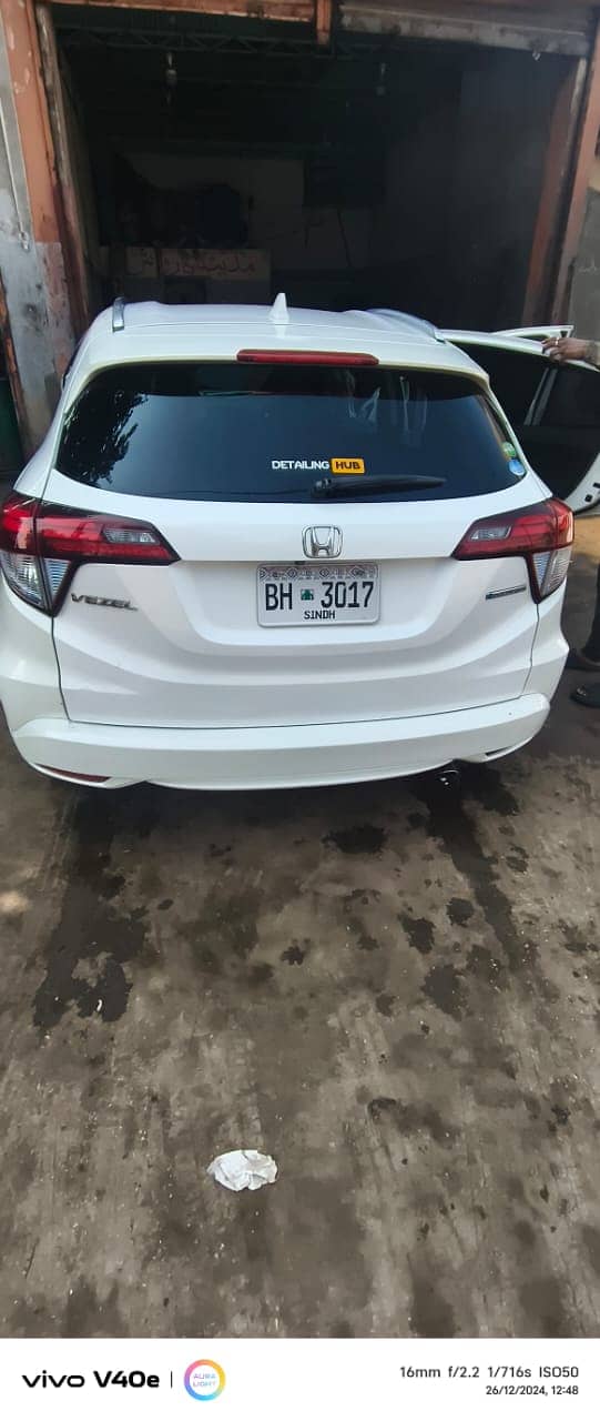 Honda Vezel  Hybrid Z 2014 9