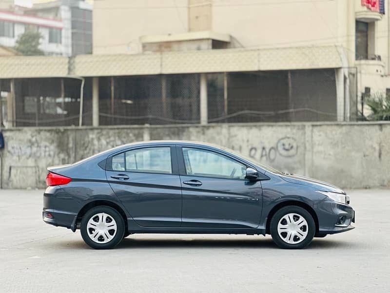 Honda City IVTEC 2024 6