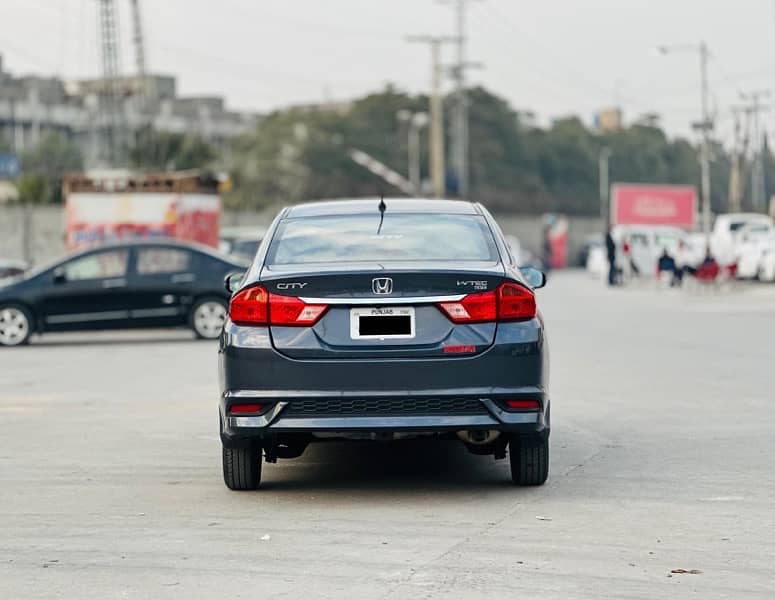 Honda City IVTEC 2024 7