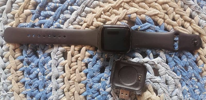 android watch urgent sale 2