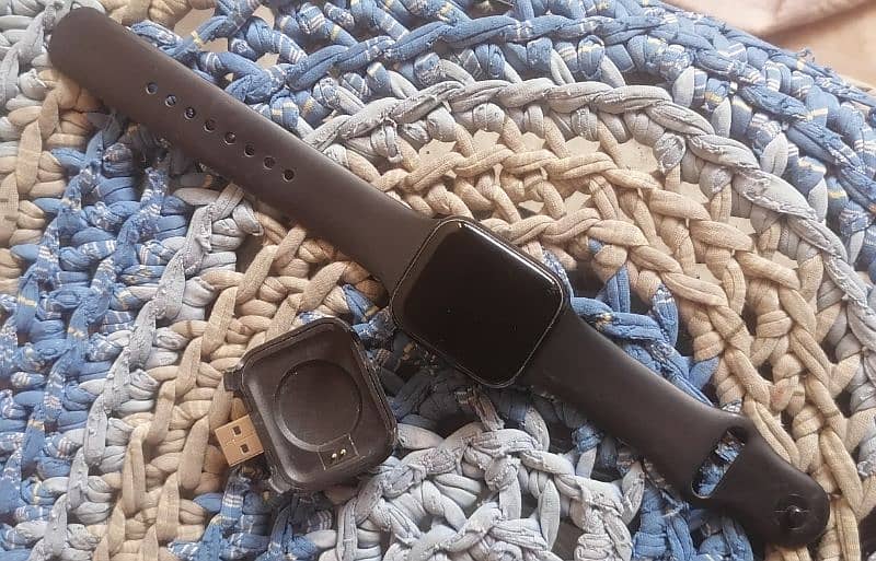 android watch urgent sale 6