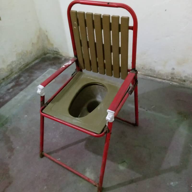 walking Stand + Toilet Chair 3