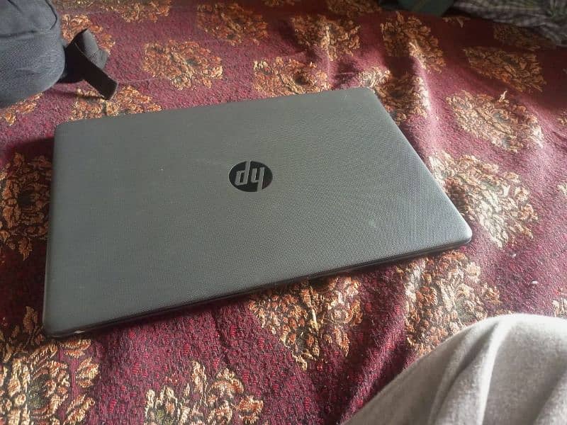 Hp 250 G1 laptop for sell 0