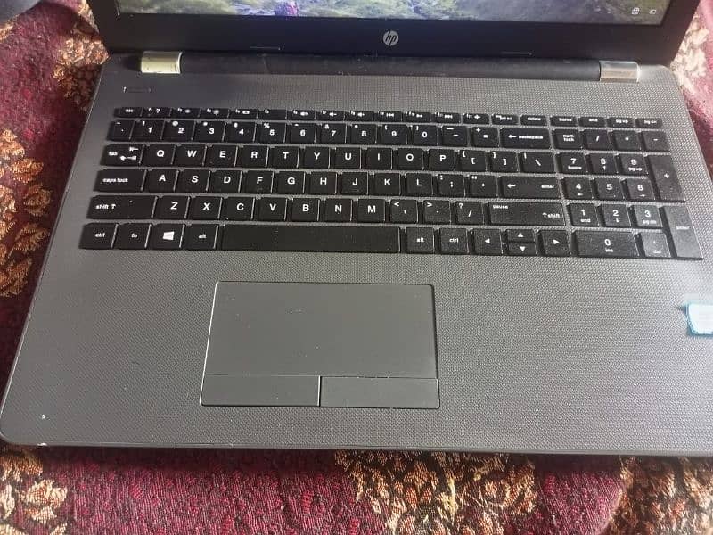 Hp 250 G1 laptop for sell 2