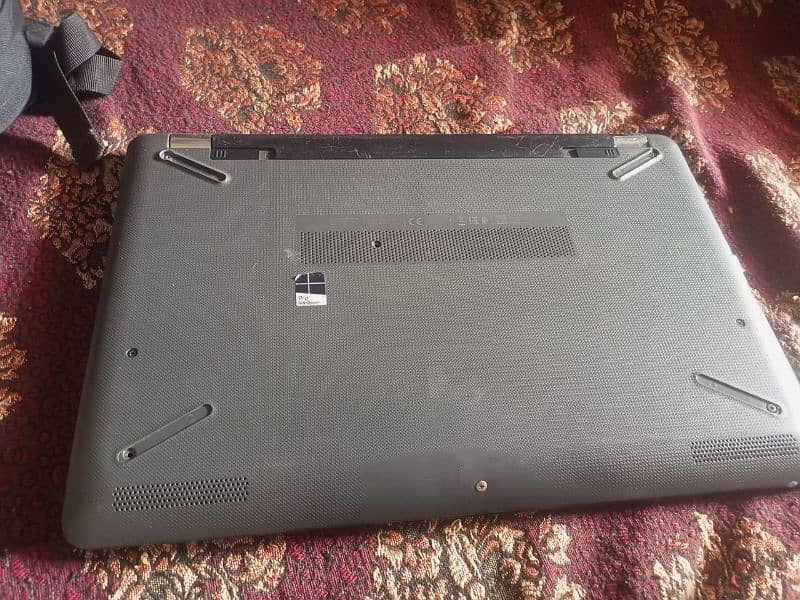 Hp 250 G1 laptop for sell 4