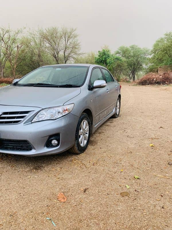 Toyota Corolla Altis 2013 0