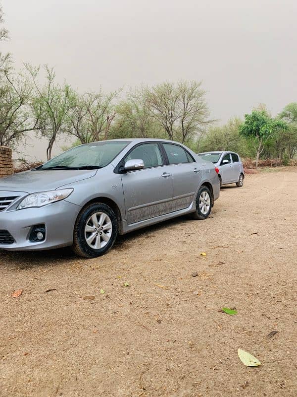 Toyota Corolla Altis 2013 1