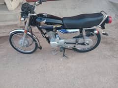 HONDA CG 125 SELF START 2024  KARACHI NUMBER  03/1/9/8/1/5/8/8/9/4