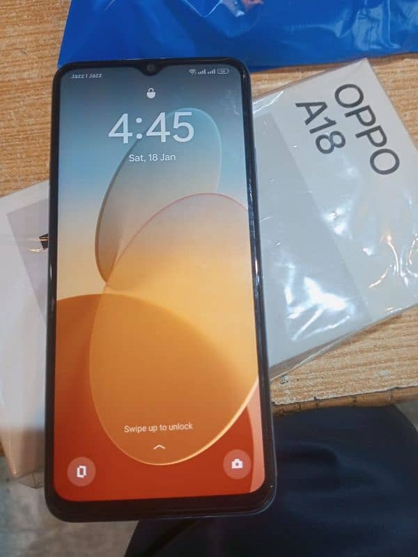 Oppo A18 (4gb. 128) 2