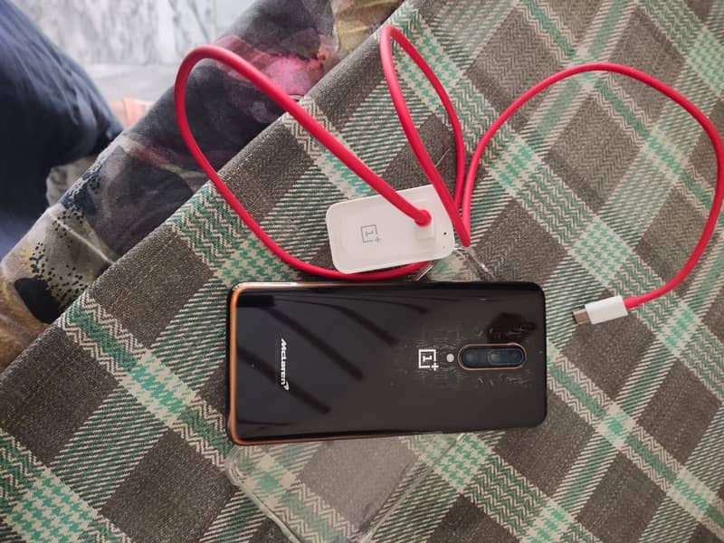 OnePlus 7t pro maclaran edition 12/256 1