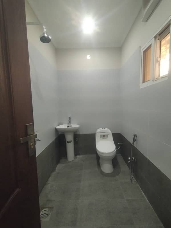 Brand New Flat's 1 Bed 2 Bed For Silent Office, Bachelor & Family 4